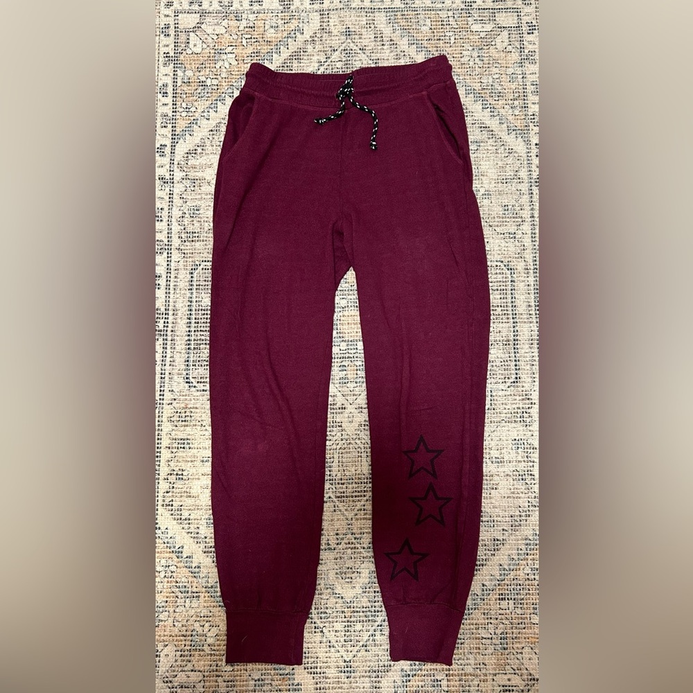 Sundry Maroon Star Joggers